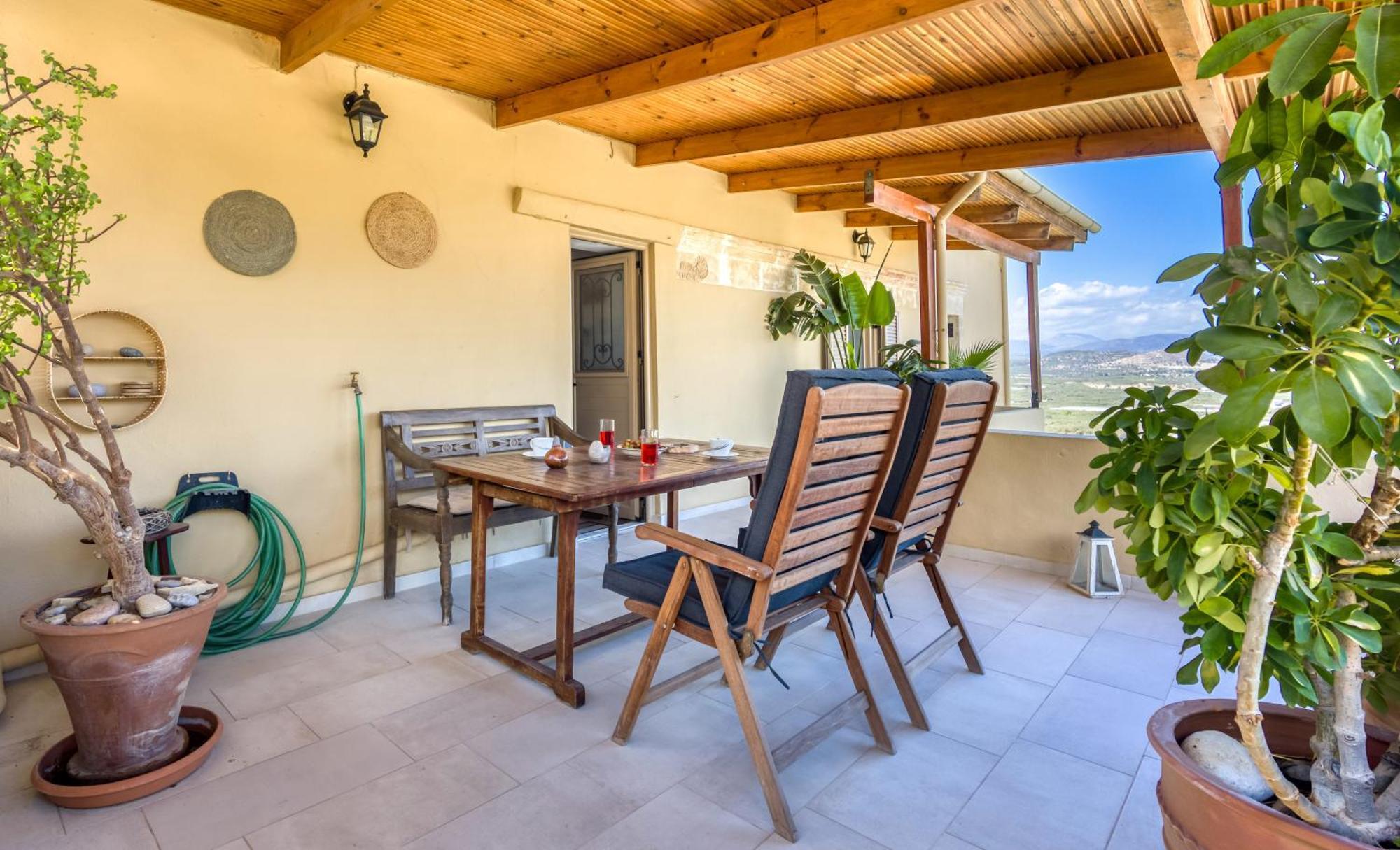 Serenity View - Traditional Village Apartment Kouses Exterior photo